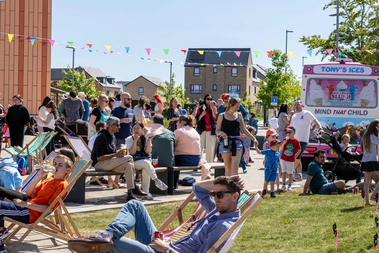 Community Day Wintringham 2025 - Sun loungers