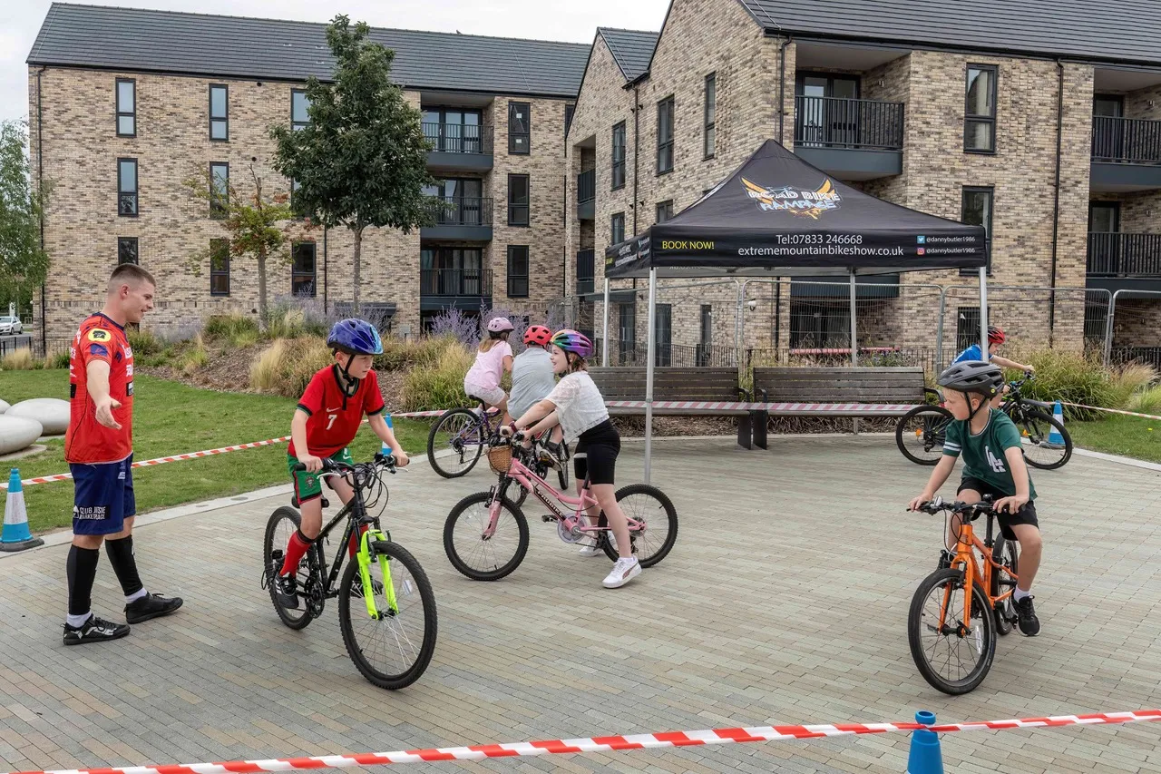 Wintringham on Wheels Children Cycling