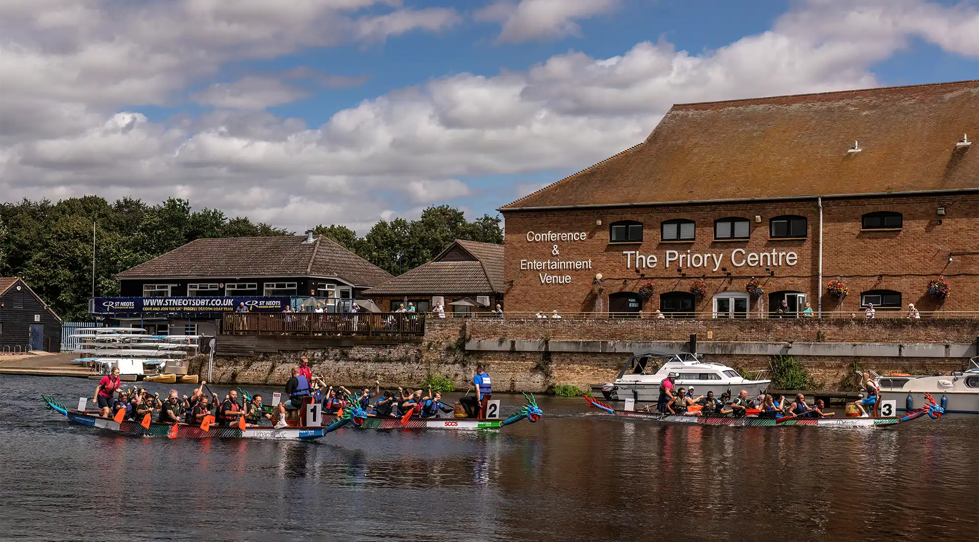 St Neots dragon boat racing